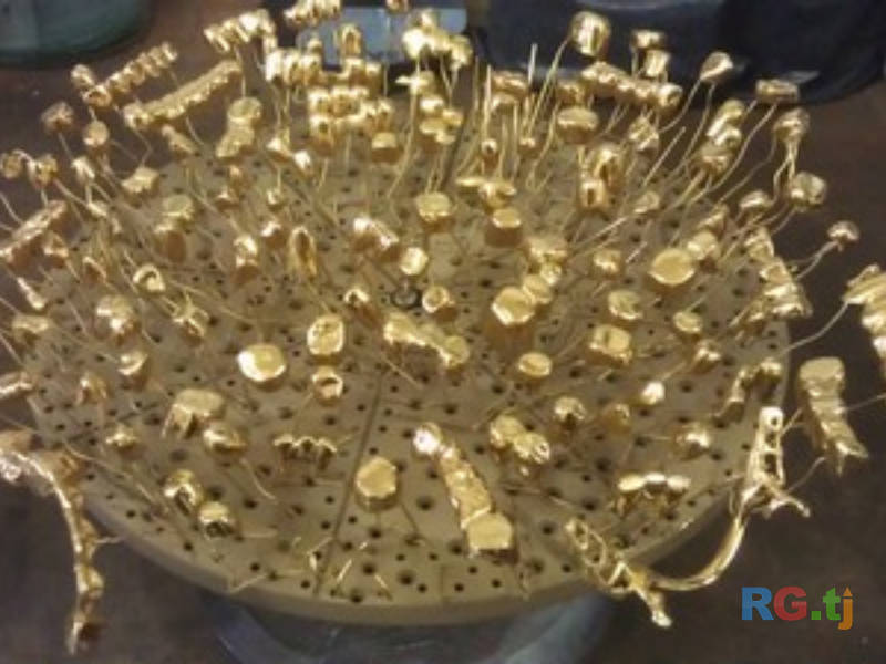 Вакуумные установки для нанесения покрытий под золото на зубные протезы из Беларуси