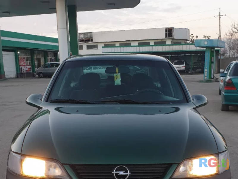 Opel Vectra 1.6 1997 г.