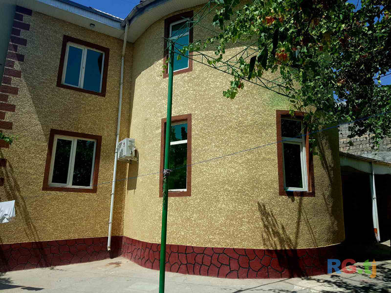 2-эт. дом 13-комн. 12 сот. на продажу