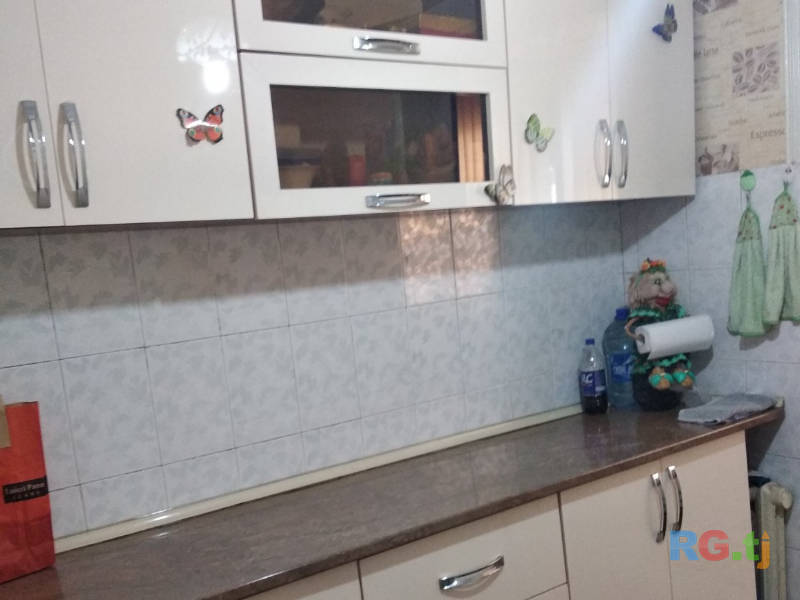 3-комн. квартира, 5 этаж на продажу