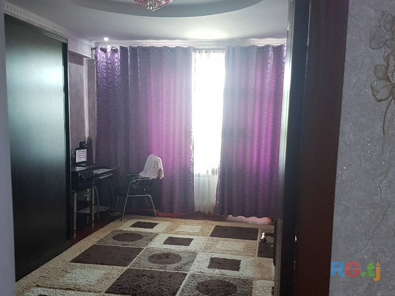 2-комн. квартира, 74 м² 3 этаж на продажу