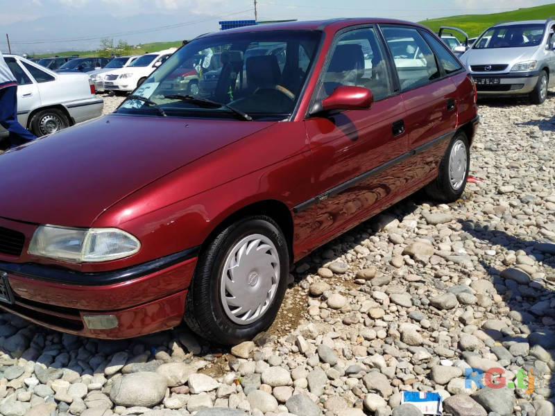Opel Astra 1.6 1996 г.