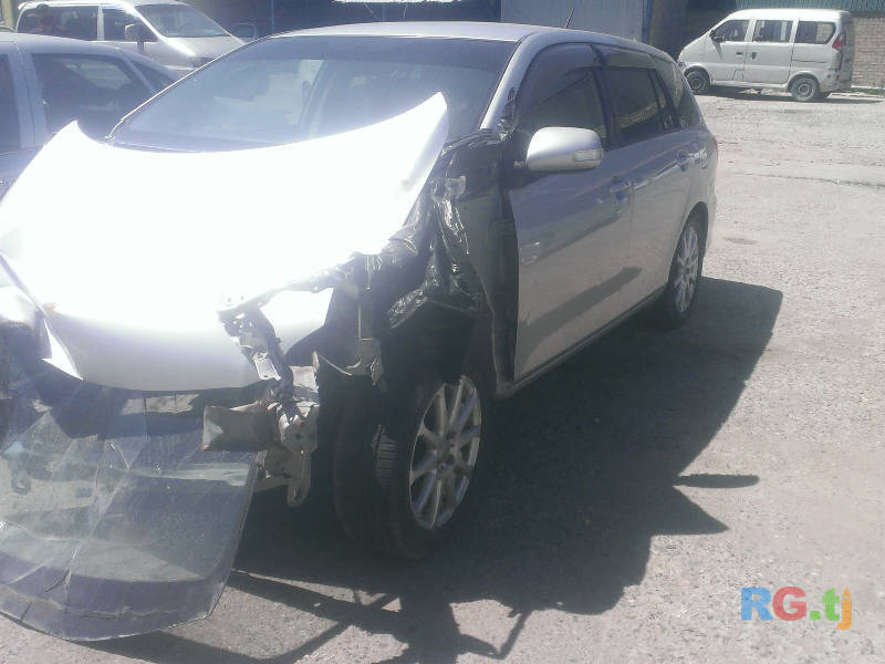 Toyota Corolla Fielder 1.8 2008 г.
