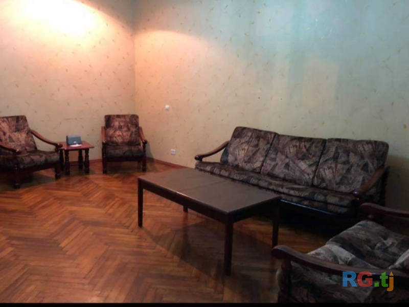 3-комн. квартира, 70 м² 4 этаж в аренду