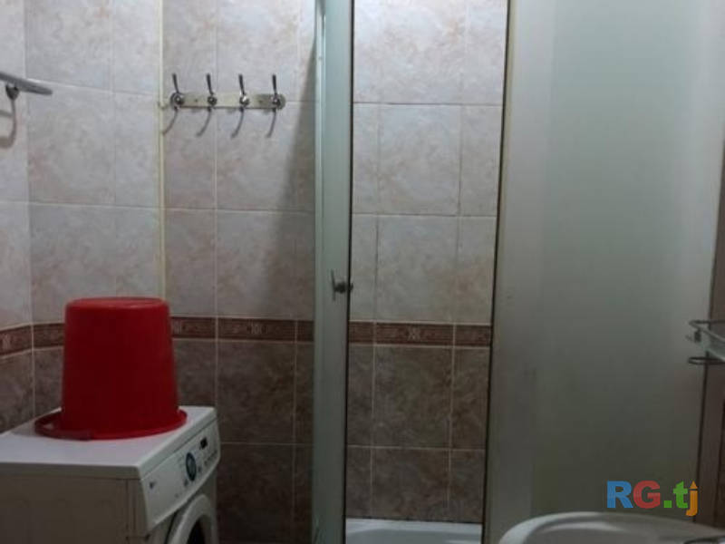 3-комн. квартира, 70 м² 4 этаж в аренду