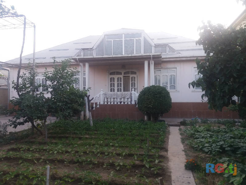 1-эт. дом 9-комн. 10 сот. на продажу
