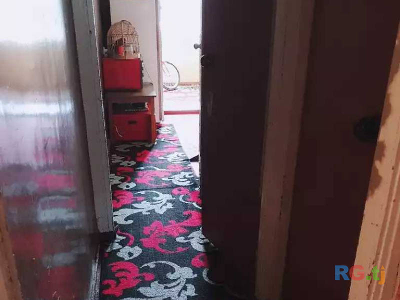 4-комн. квартира, 2 этаж на продажу