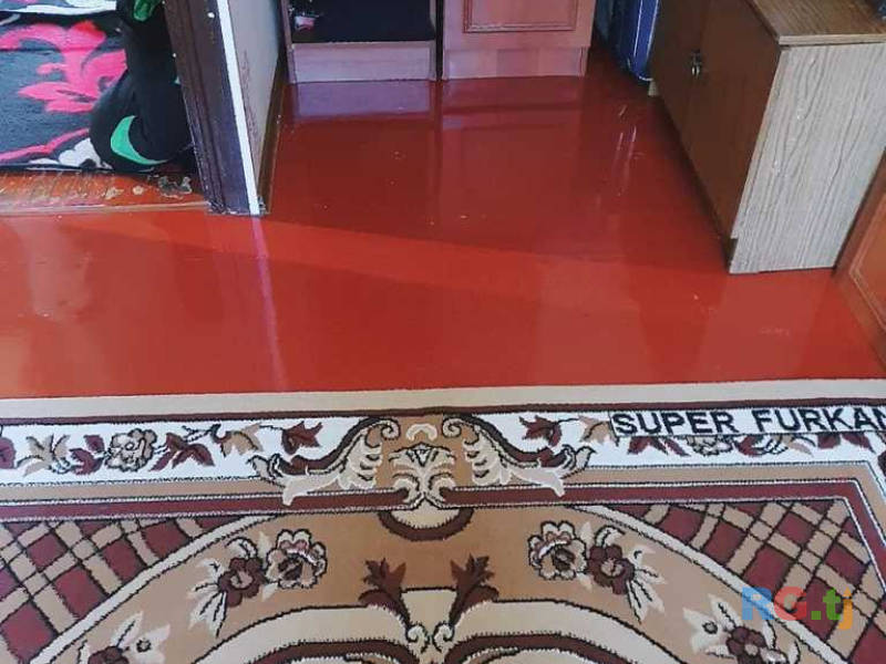 4-комн. квартира, 2 этаж на продажу