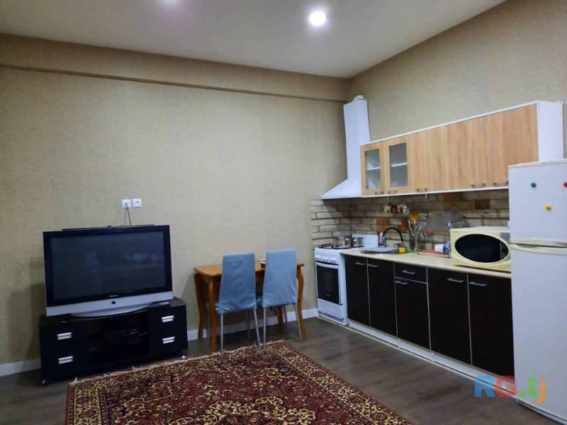 2-комн. квартира, 65 м² 7 этаж в аренду