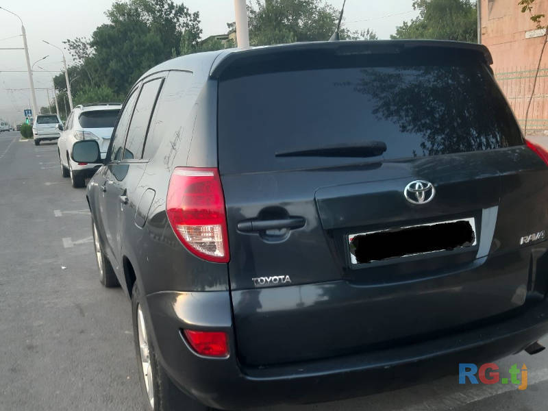 Toyota RAV 4 2.4 2007 г.