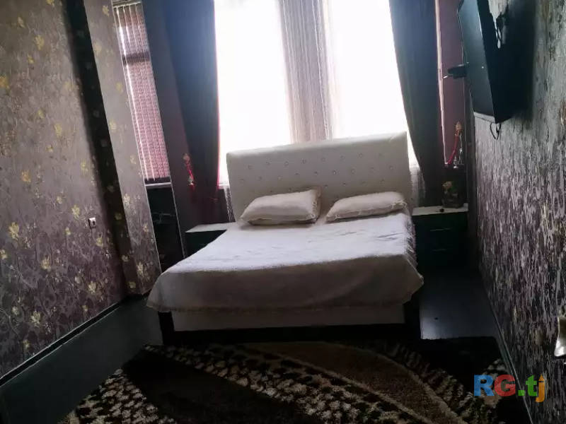 3-комн. квартира, 90 м² 4 этаж на продажу