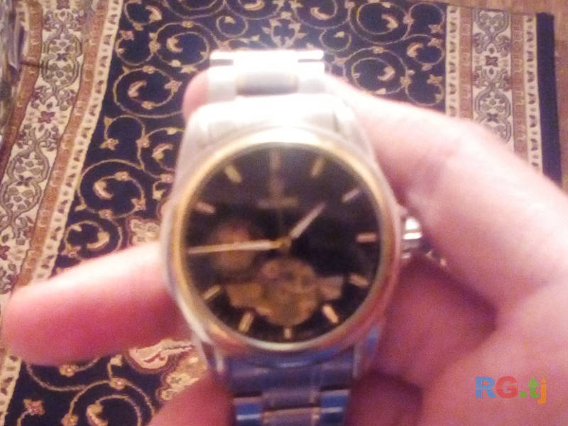 Очень хороший часы Rolex 350сомон
