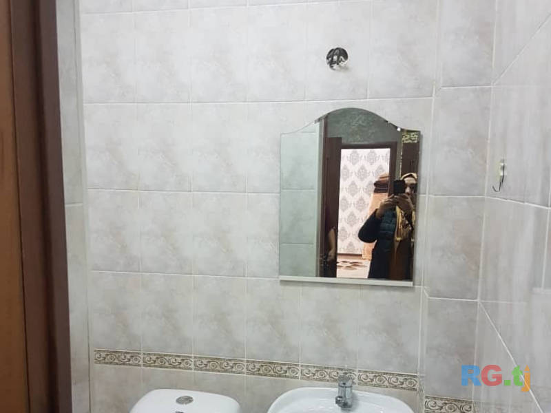 3-комн. квартира, 100 м² 5 этаж на продажу