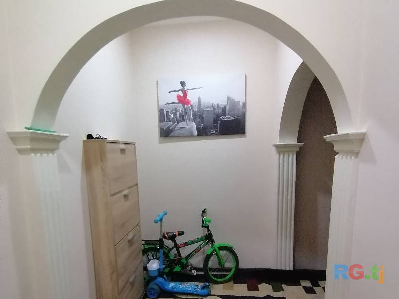 2-комн. квартира, 85 м² на продажу