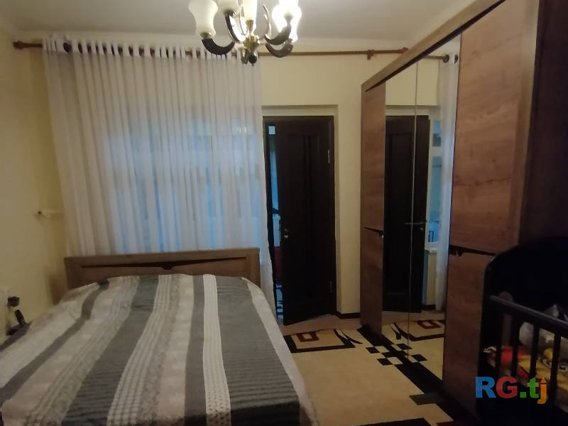 2-комн. квартира, 85 м² на продажу