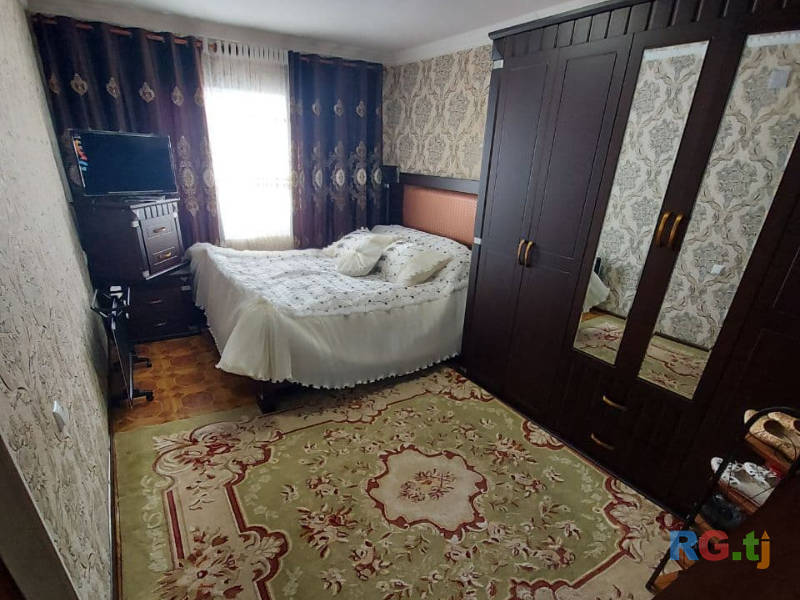 2-эт. дом 8-комн. 3.1 сот. на продажу