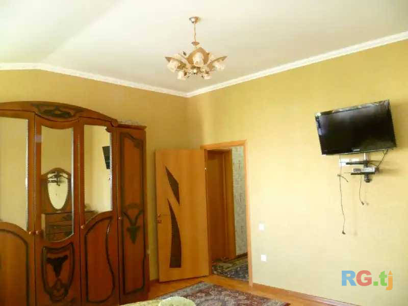 2-комн. квартира, 72 м² 10 этаж на продажу