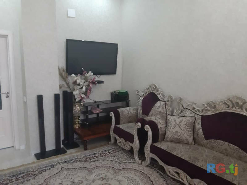 2-комн. квартира, 82 м² 2 этаж на продажу