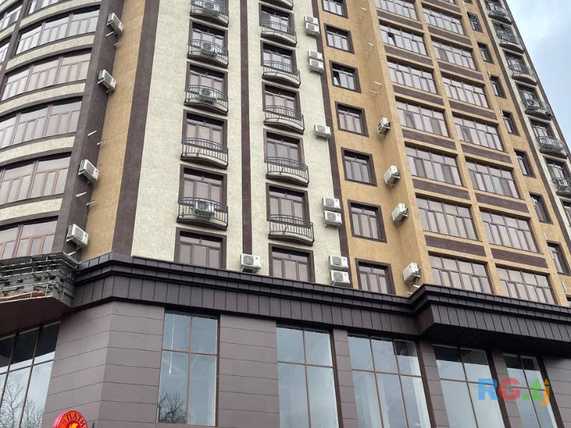 3-комн. квартира, 101 м² 4 этаж в аренду