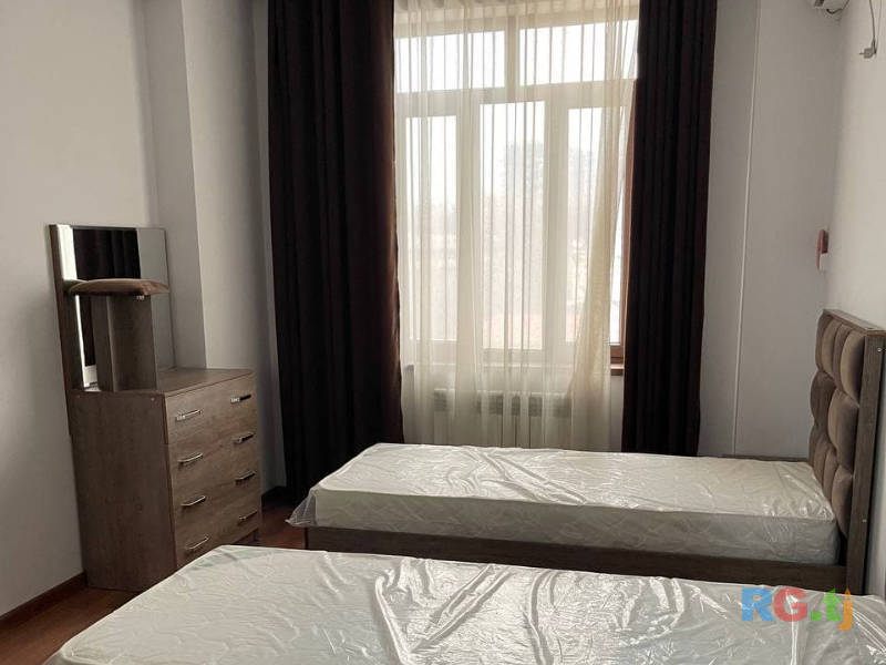 3-комн. квартира, 137 м² 4 этаж в аренду