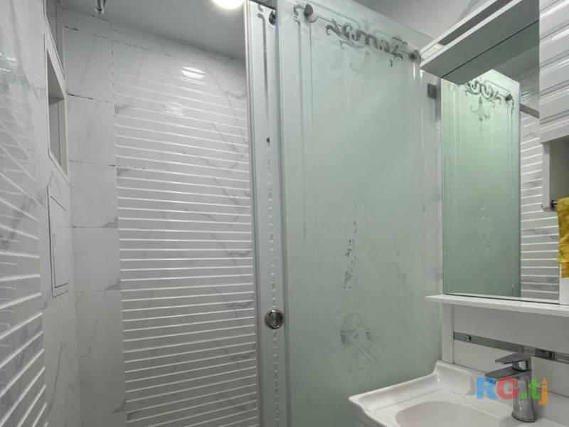 3-комн. квартира, 80 м² 4 этаж на продажу