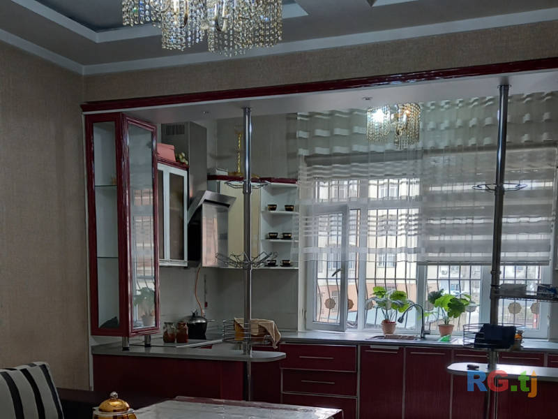 3-комн. квартира, 118 м² 2 этаж на продажу