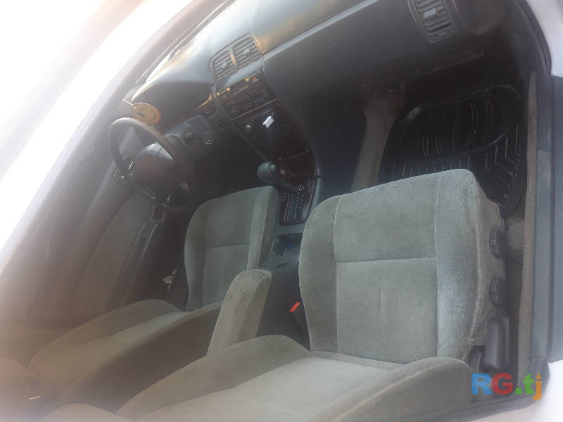 Nissan Cefiro 1234 2.0 1996 г.