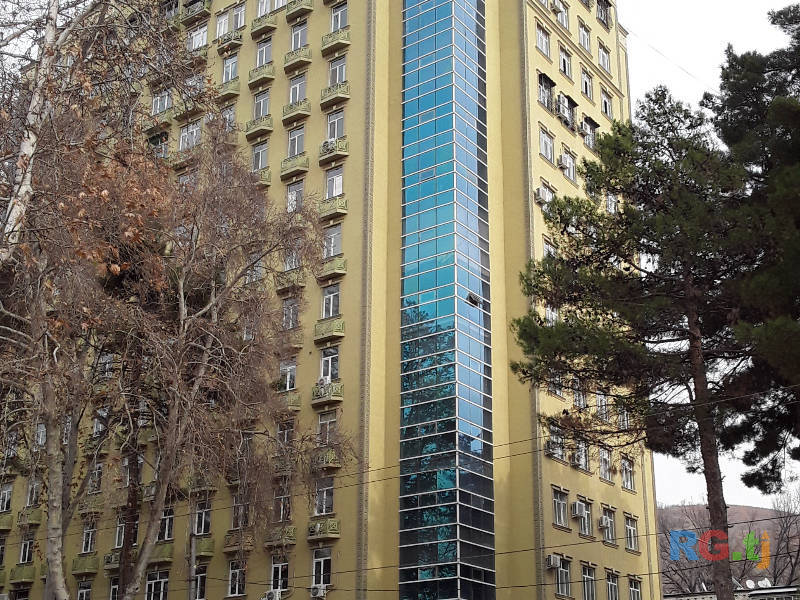 3-комн. квартира, 106 м² 5 этаж на продажу