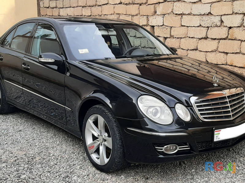 Mercedes-Benz 2004 г.
