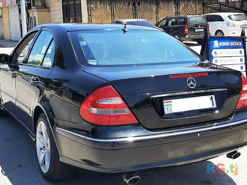 Mercedes-Benz 2004 г.