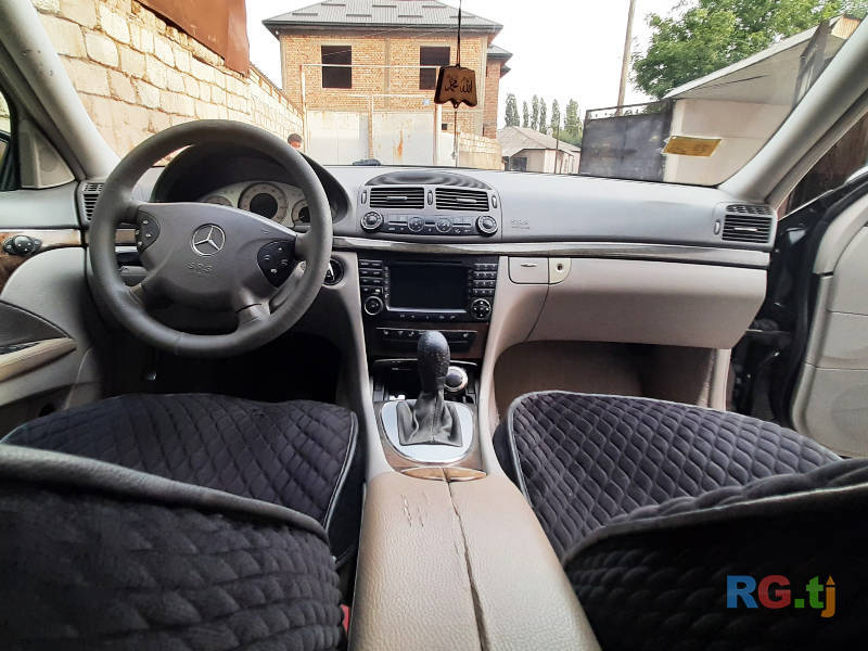 Mercedes-Benz 2004 г.