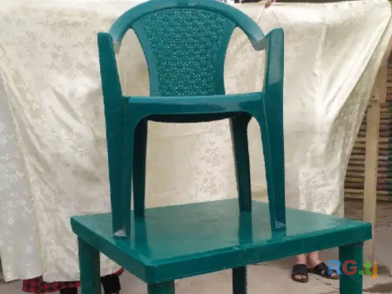 Столы и стулья 4 персон