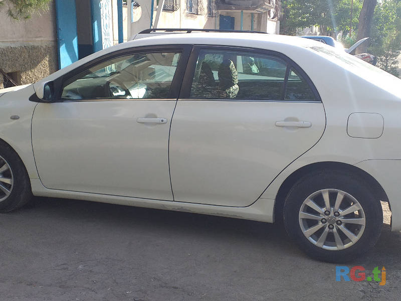 Toyota Corolla 1.6 2009 г.