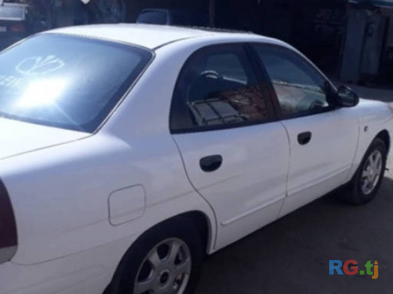 Daewoo Nubira 1.6 1999 г.