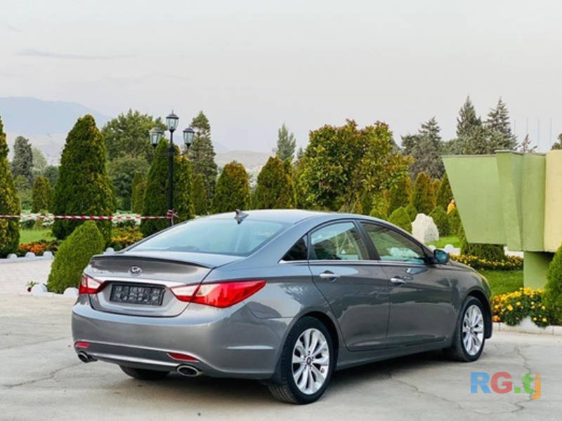 Hyundai Sonata 2.0 2011 г.