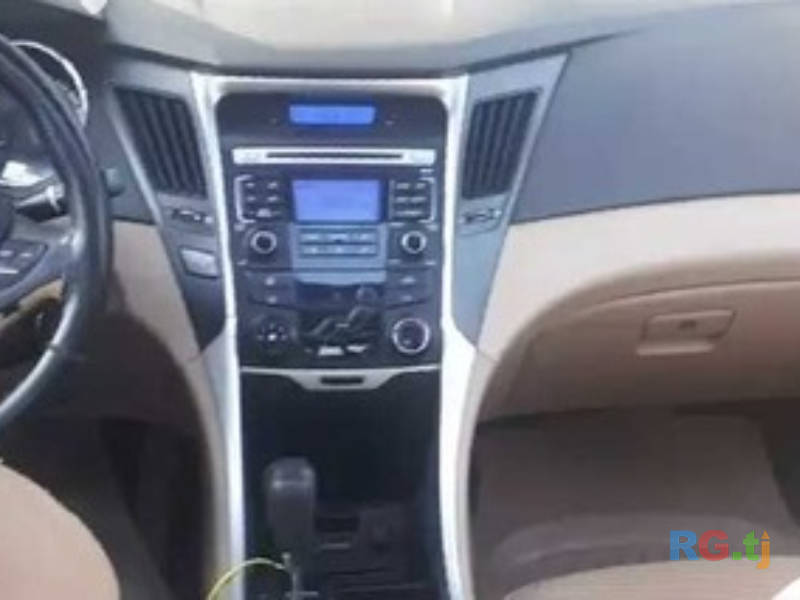 Hyundai Sonata 2.0 2010 г.