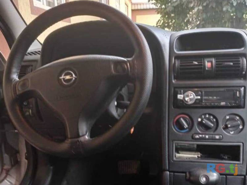 Opel 1.6 2000 г.