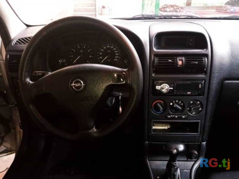 Opel 1.6 2000 г.