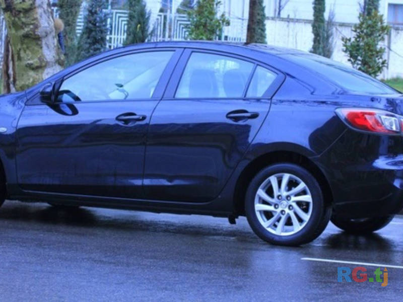 Mazda Mazda 3 1.6 2011 г.