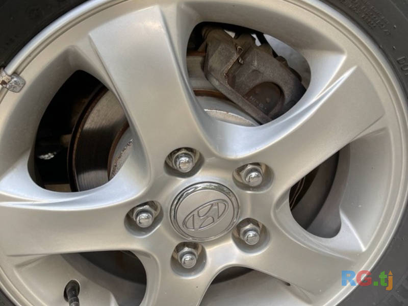 Hyundai 1.6 2007 г.