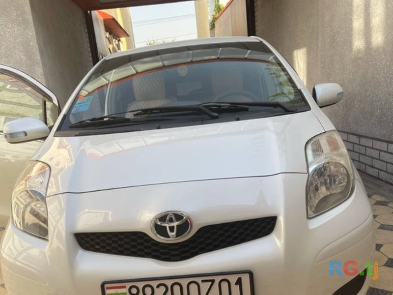 Toyota Yaris 1.1 2008 г.