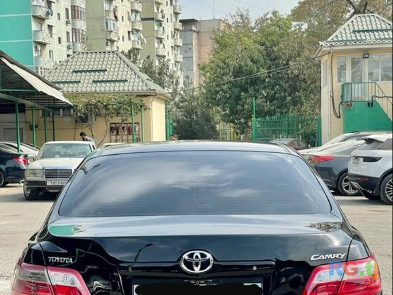 Toyota Camry 2.4 2010 г.