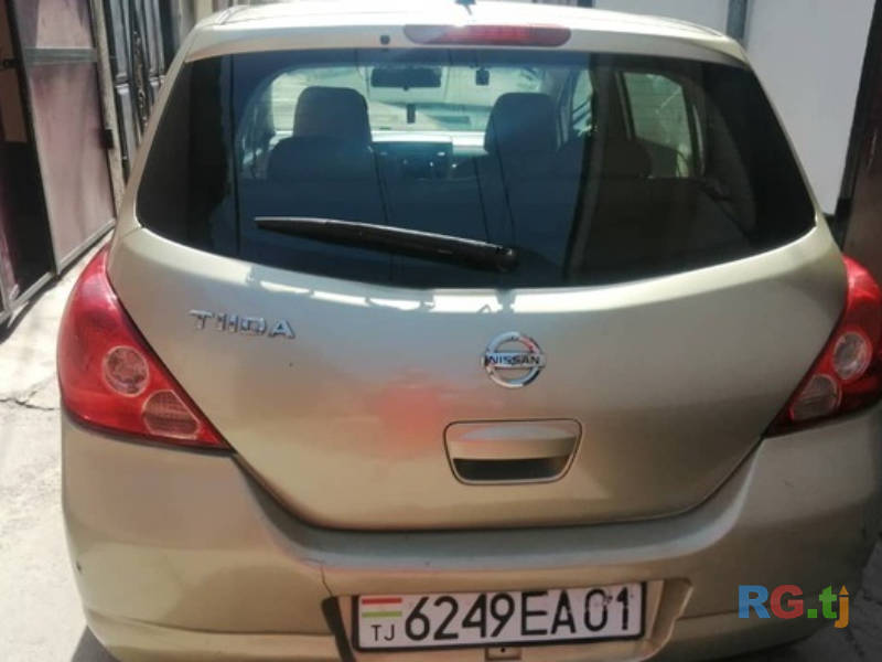 Nissan Tiida 1.6 2006 г.