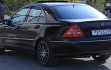 Mercedes-Benz 2.4 2001 г.