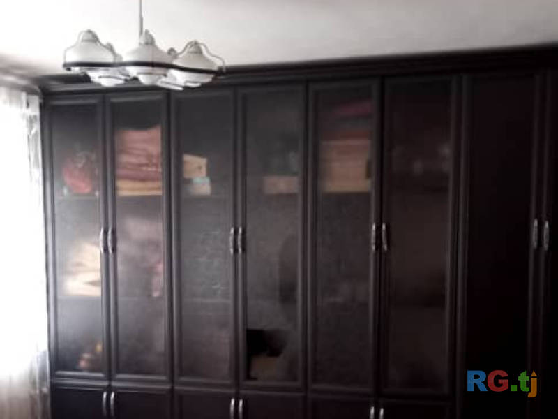 2-эт. дом 9-комн. 3.5 сот. на продажу