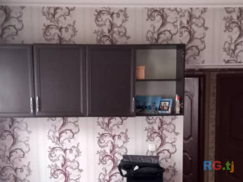 2-эт. дом 9-комн. 3.5 сот. на продажу