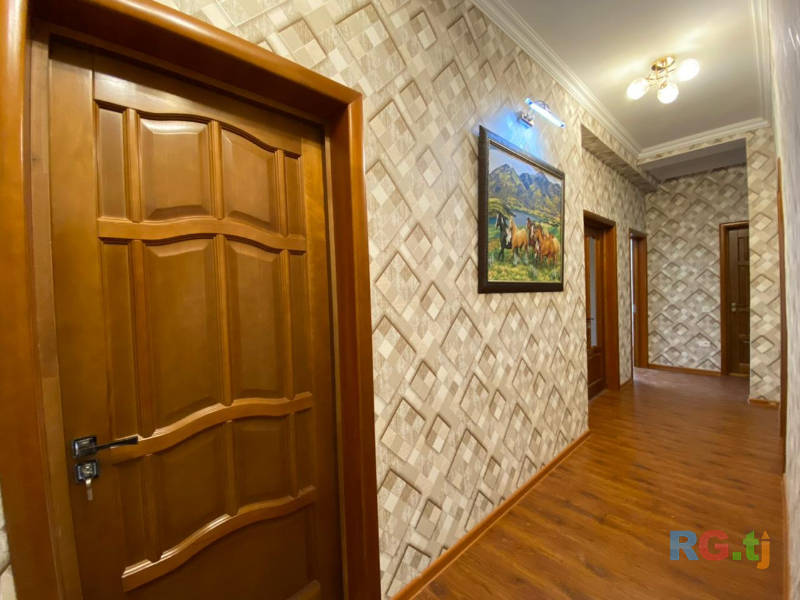 3-комн. квартира, 87 м² 5 этаж на продажу
