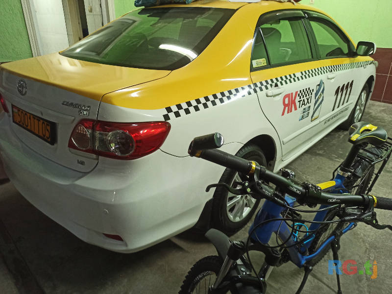 Toyota Corolla 1.6 2012 г.