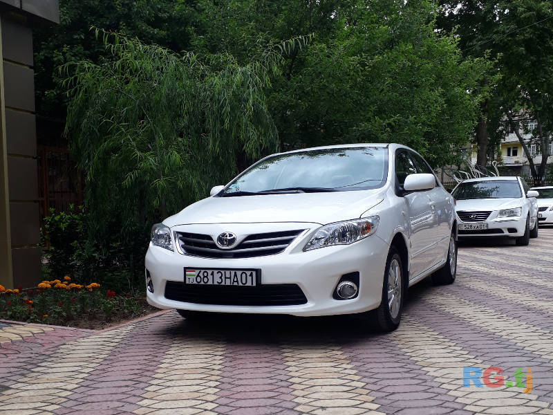 Toyota Corolla 1.6 2012 г.