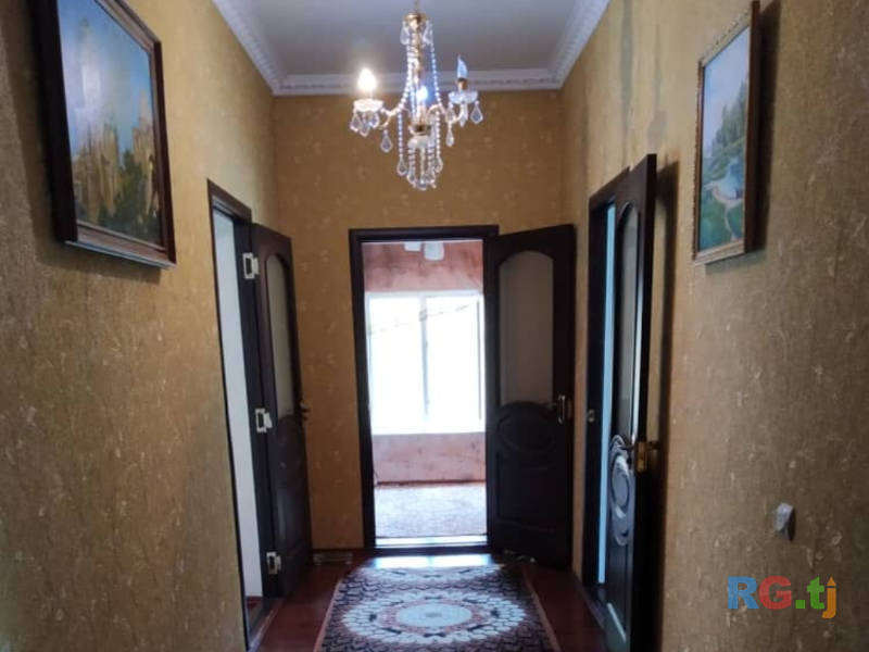 2-эт. дом 8-комн. 9 сот. на продажу